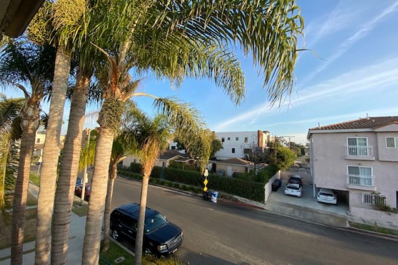 11615 Ayres ave. #1, Los Angeles, CA 90064